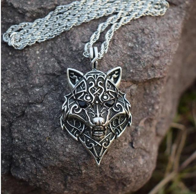 Toke Wolf Viking Pendant – High-Quality Titanium Steel | Lightweight 30g, Bold Design