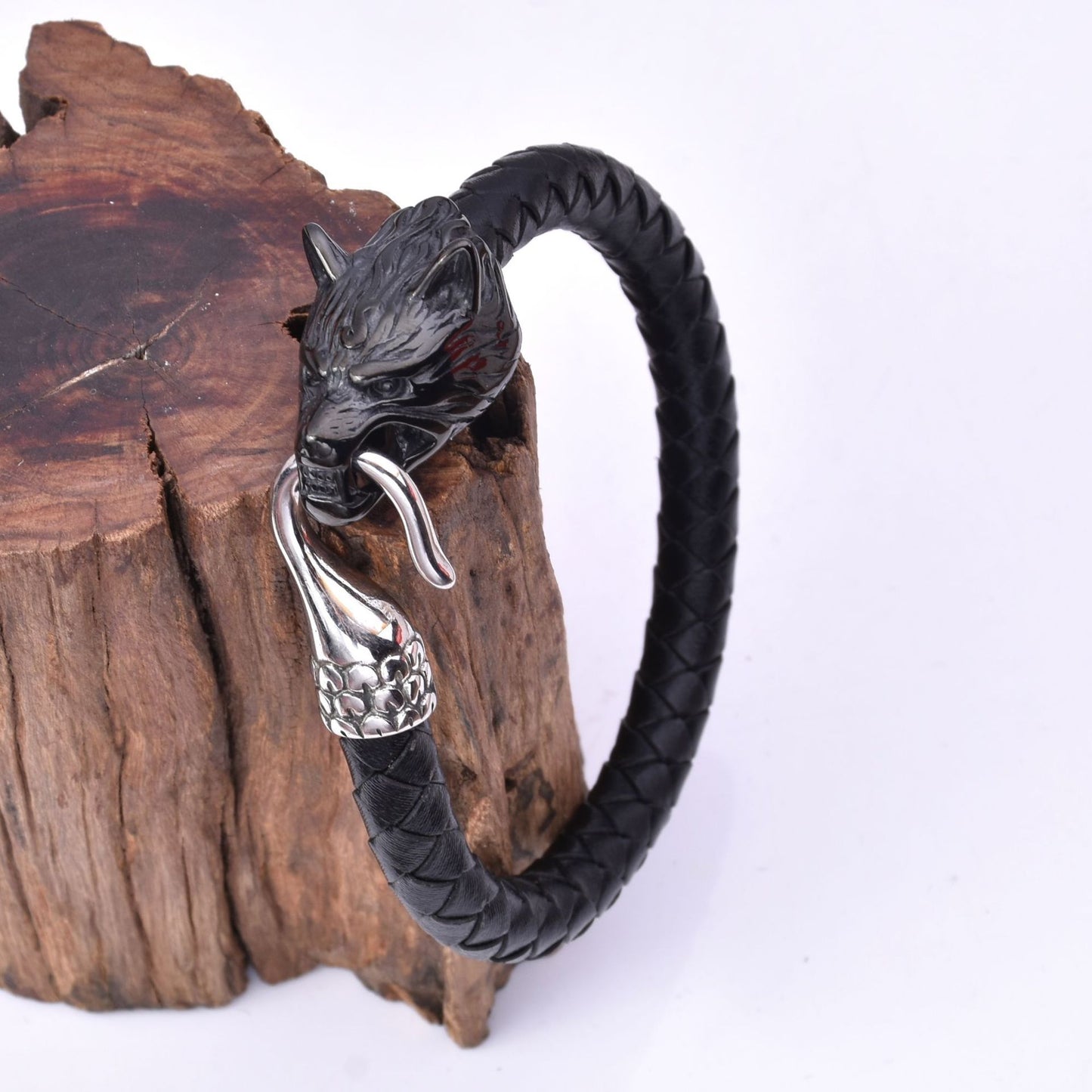 Viking Men's Stainless Steel Wolf Head Leather Bracelet | Totem-Inspired Jewelry