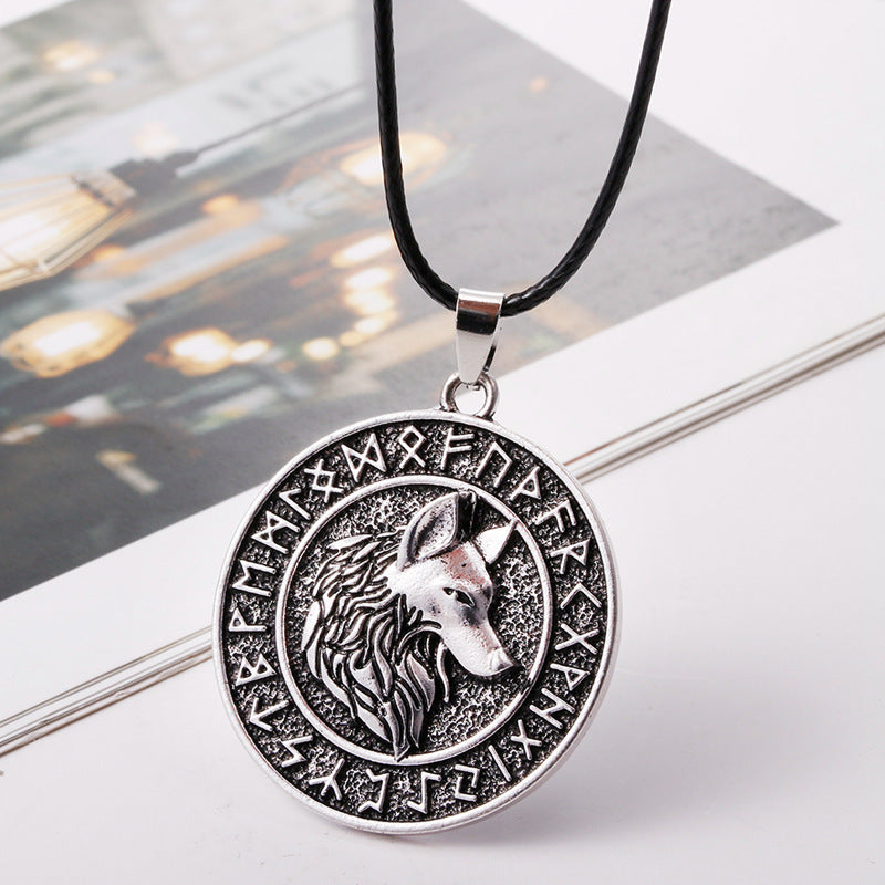 Viking Celtic Wolf Runaven Pendant Necklace – High-Quality Alloy, Lightweight 19g | 50cm Chain